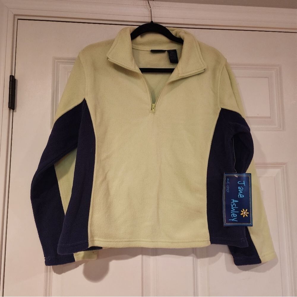NWT Jane Ashley Green and blue lightweight fleece sweater